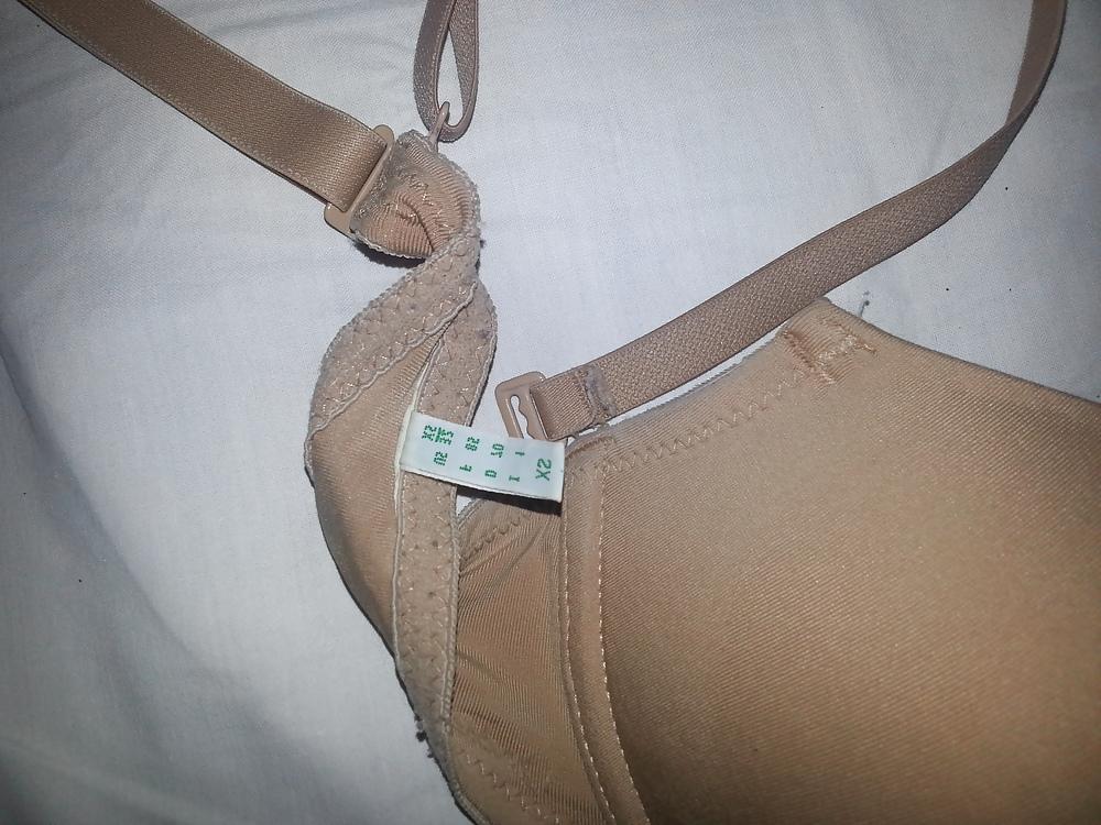 13P Benetton 32A Bra From Cousin Wife 