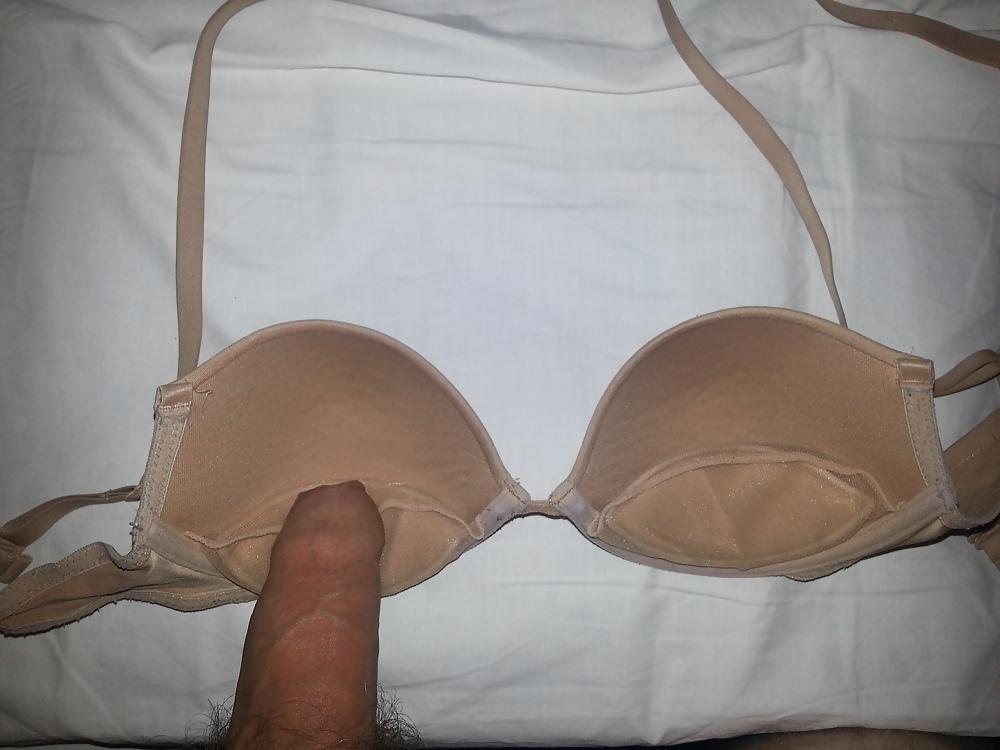 13P Benetton 32A Bra From Cousin Wife 