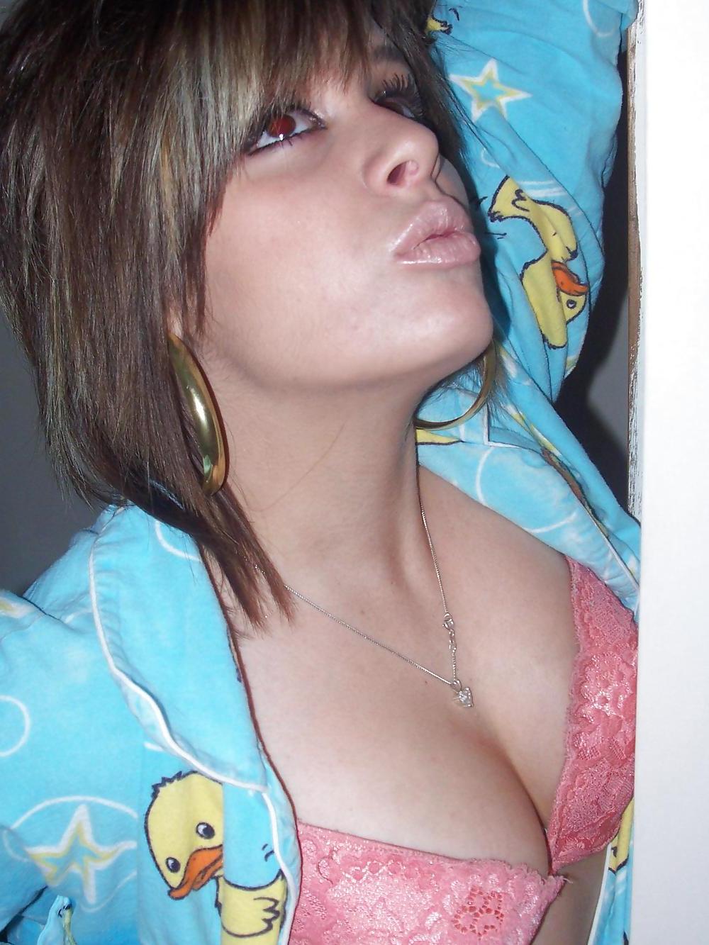 25P Bra Babes 135