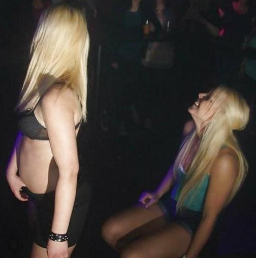 25P Danish teens-82-83-party bra panties 