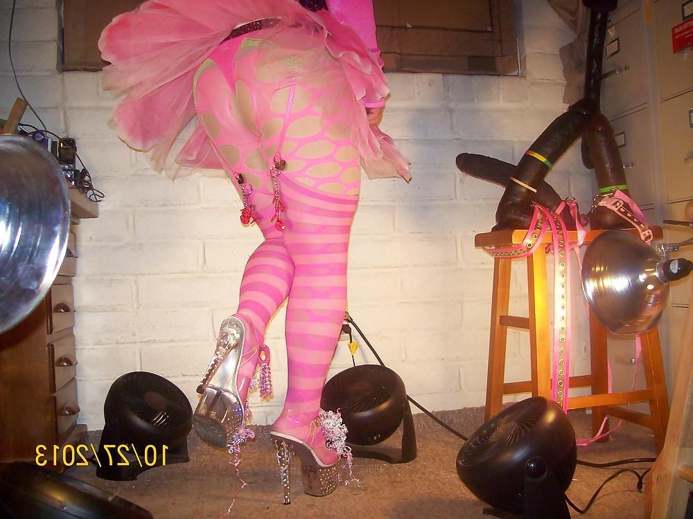 21P Tgirl BBC slut in hot pink to be pimped out in Daddy's hood