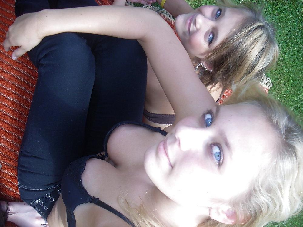 25P Bra Babes 138