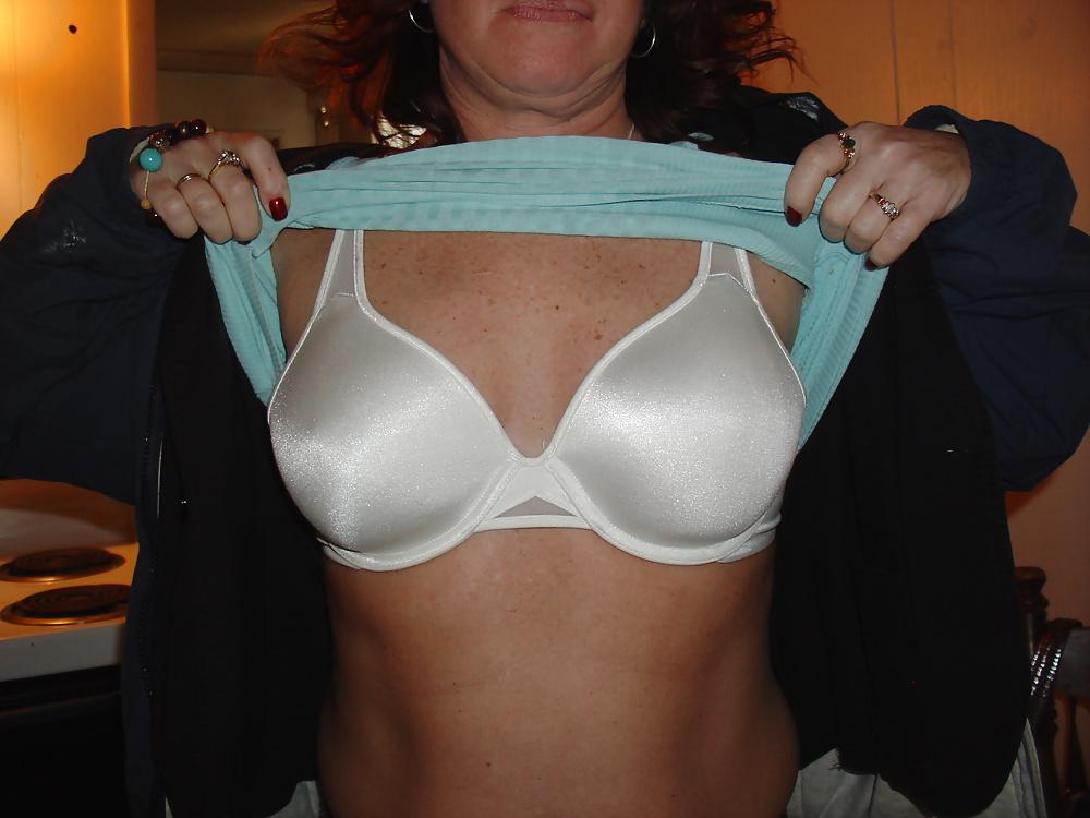 25P More Bra Shots