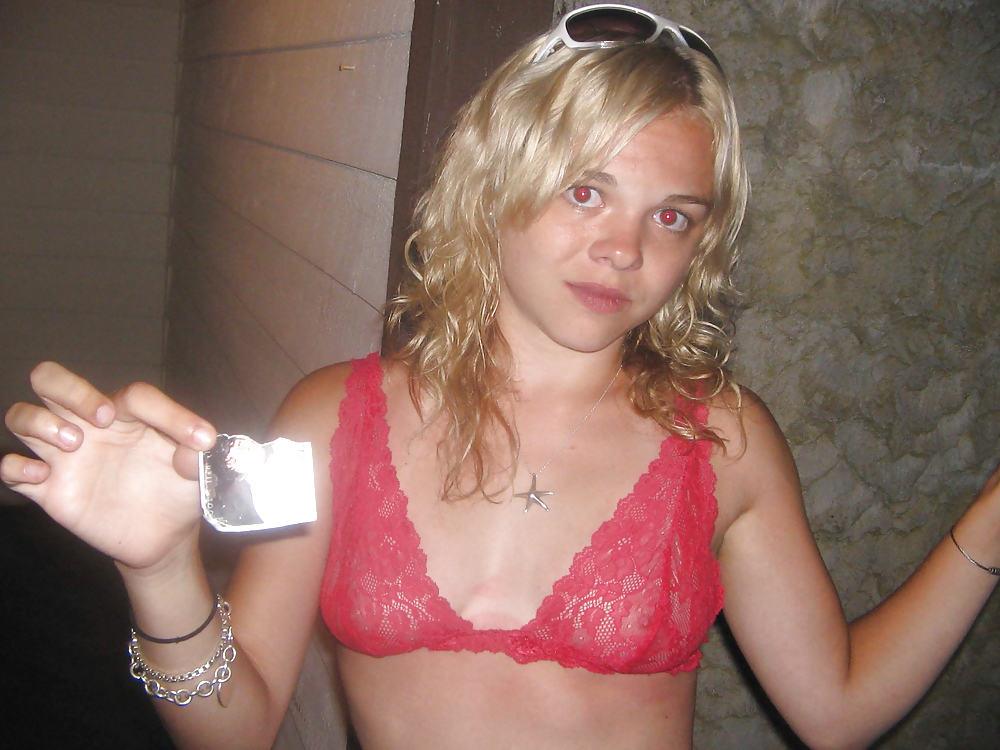 25P Bra Babes 139