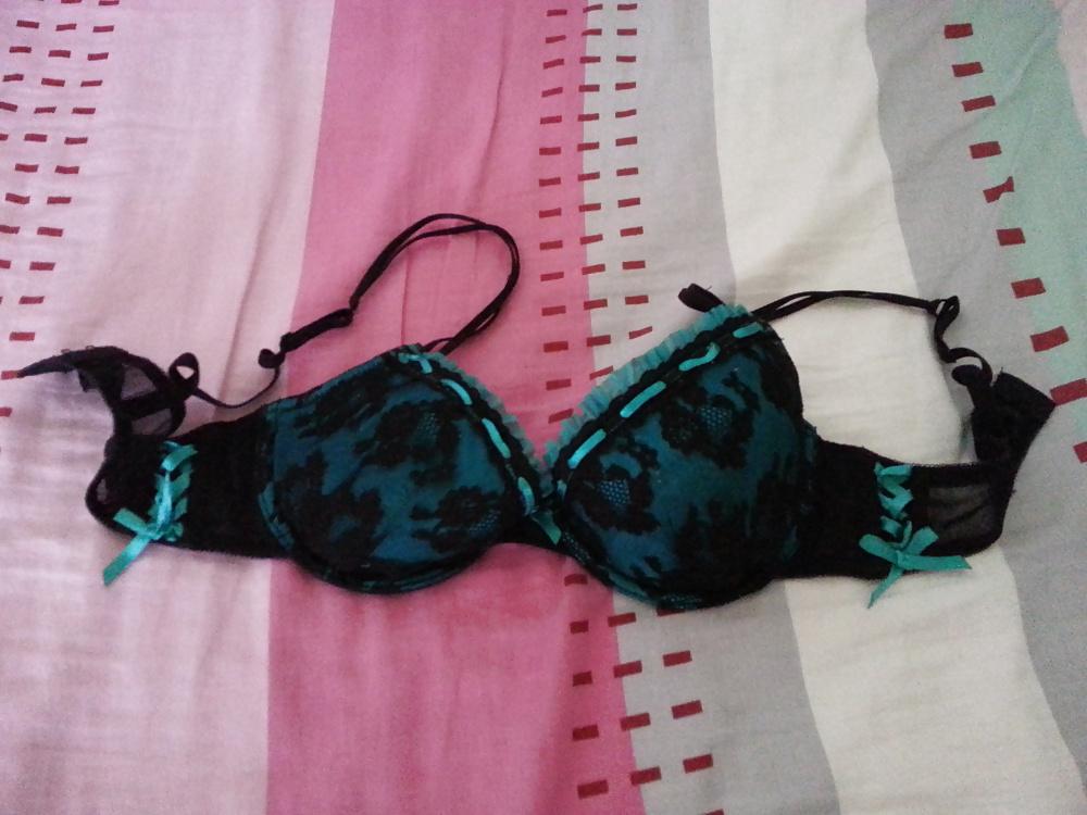4P Neighbour Bra & Panty