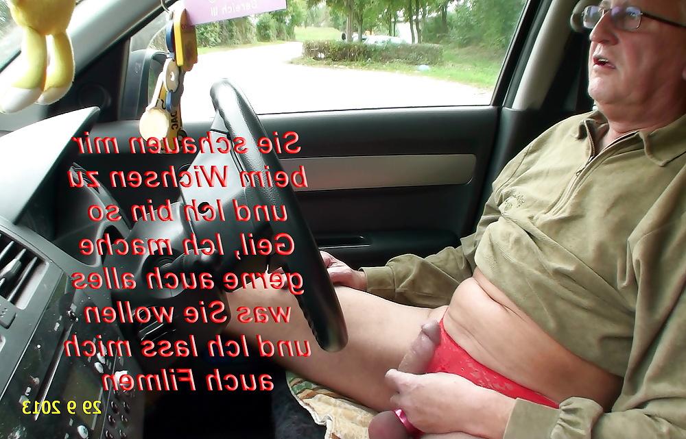 15P Auf dem Parkplatz vor den leuten
