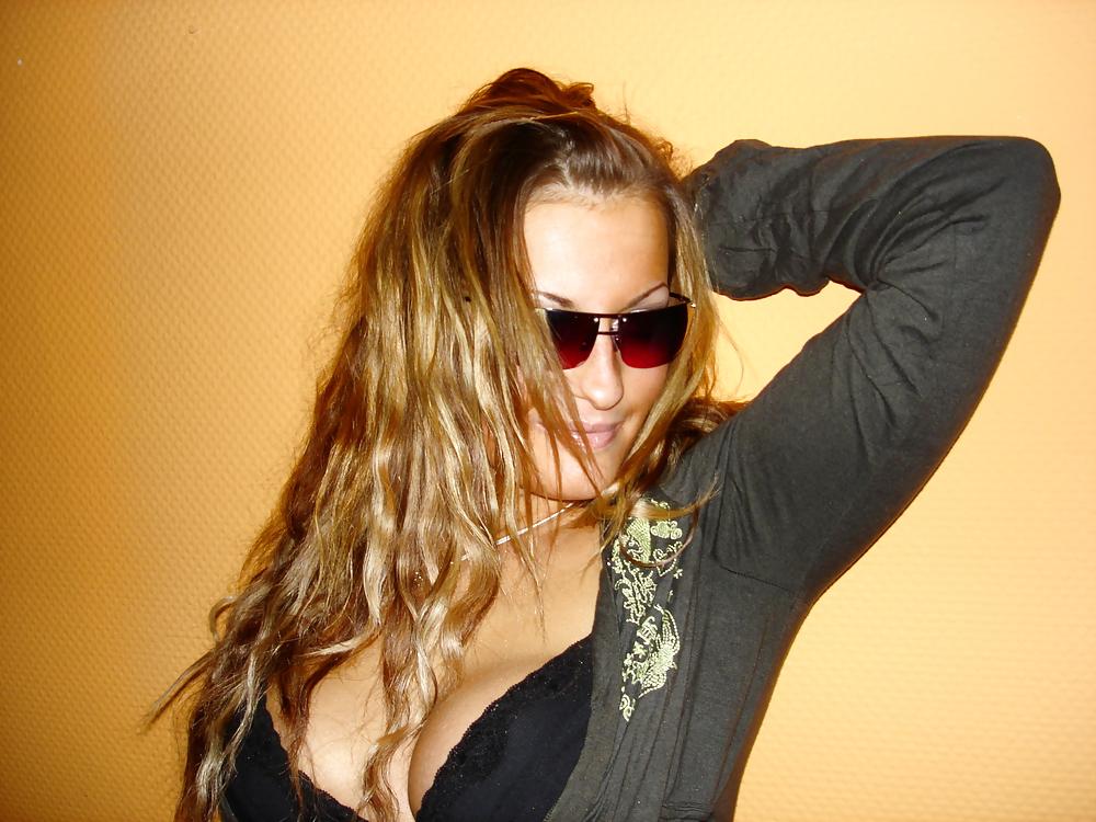 25P Pretty Amateur Brunette 29