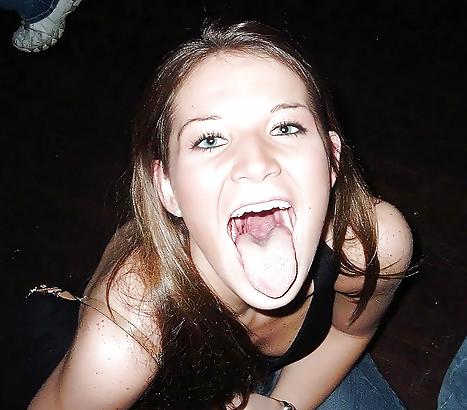 25P Bouche a pipe open mouth