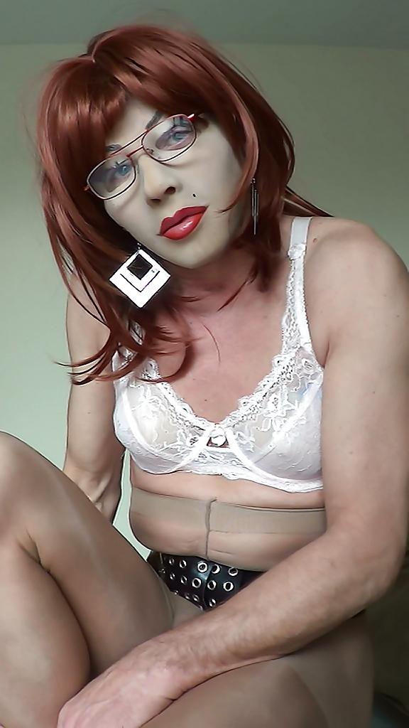 25P Strip tease 3