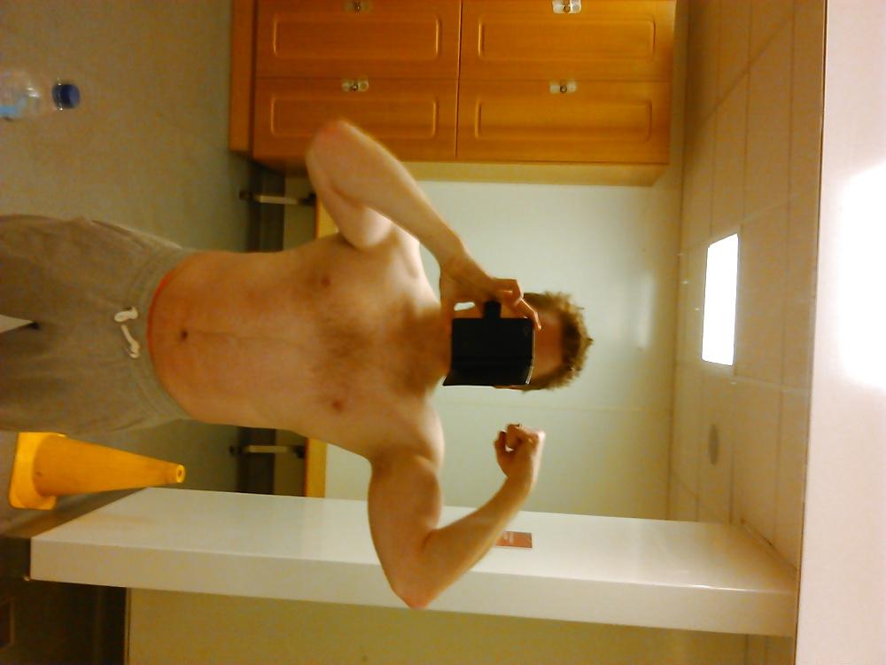 7P New pics in locker room