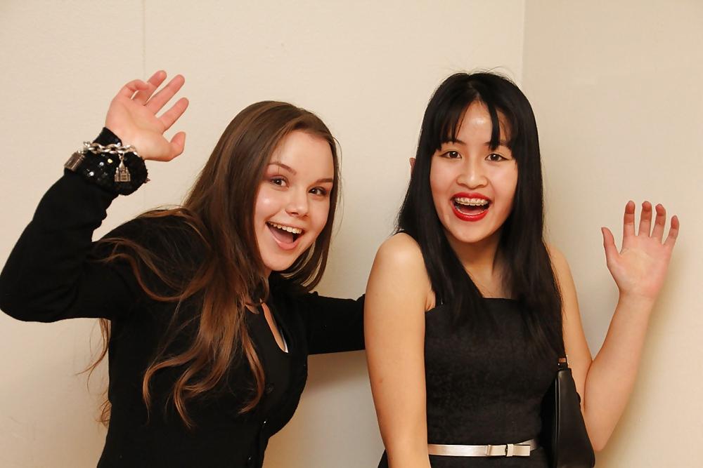 10P Naughty Teens Want Cum On Their Faces