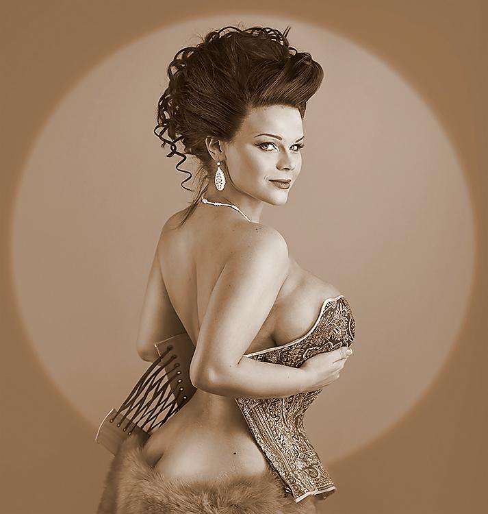 14P Corsets to Cum On 7