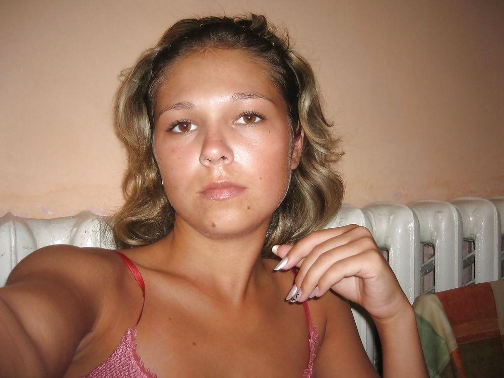 25P Pretty Amateur Blonde 23