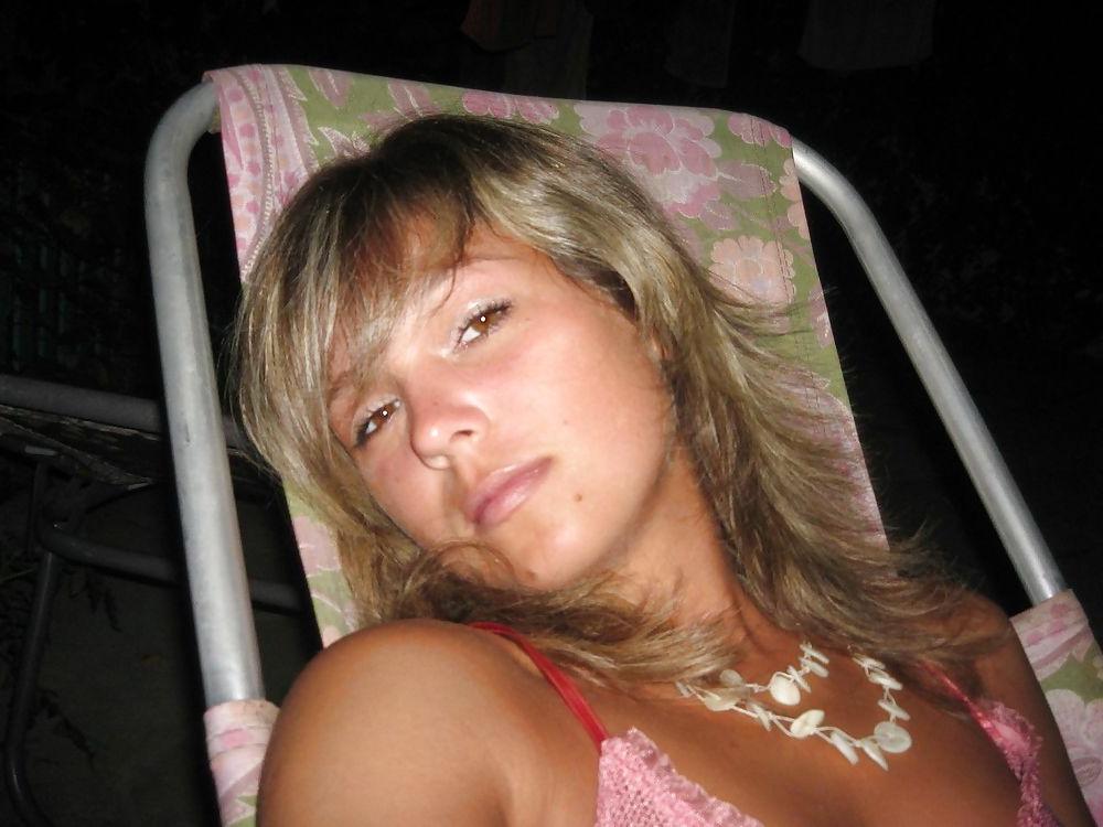 25P Pretty Amateur Blonde 23