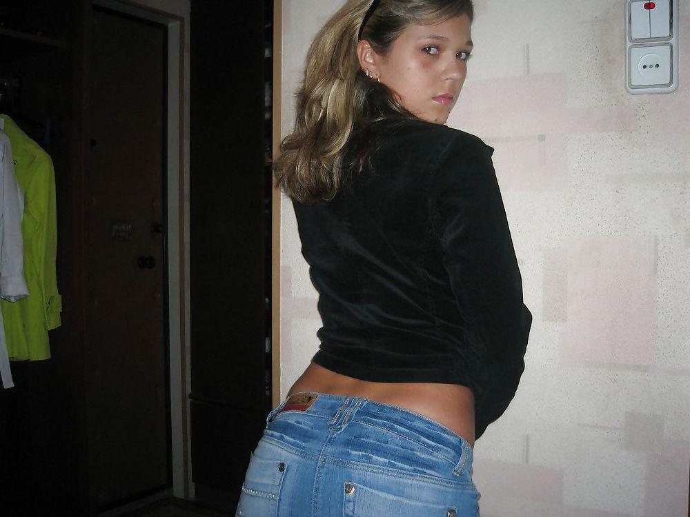 25P Pretty Amateur Blonde 23