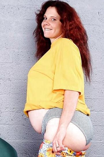 12P Hot pregnant kim