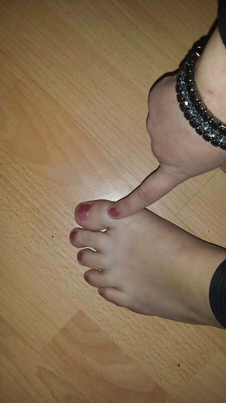 7P Cum on my feet and shoes 