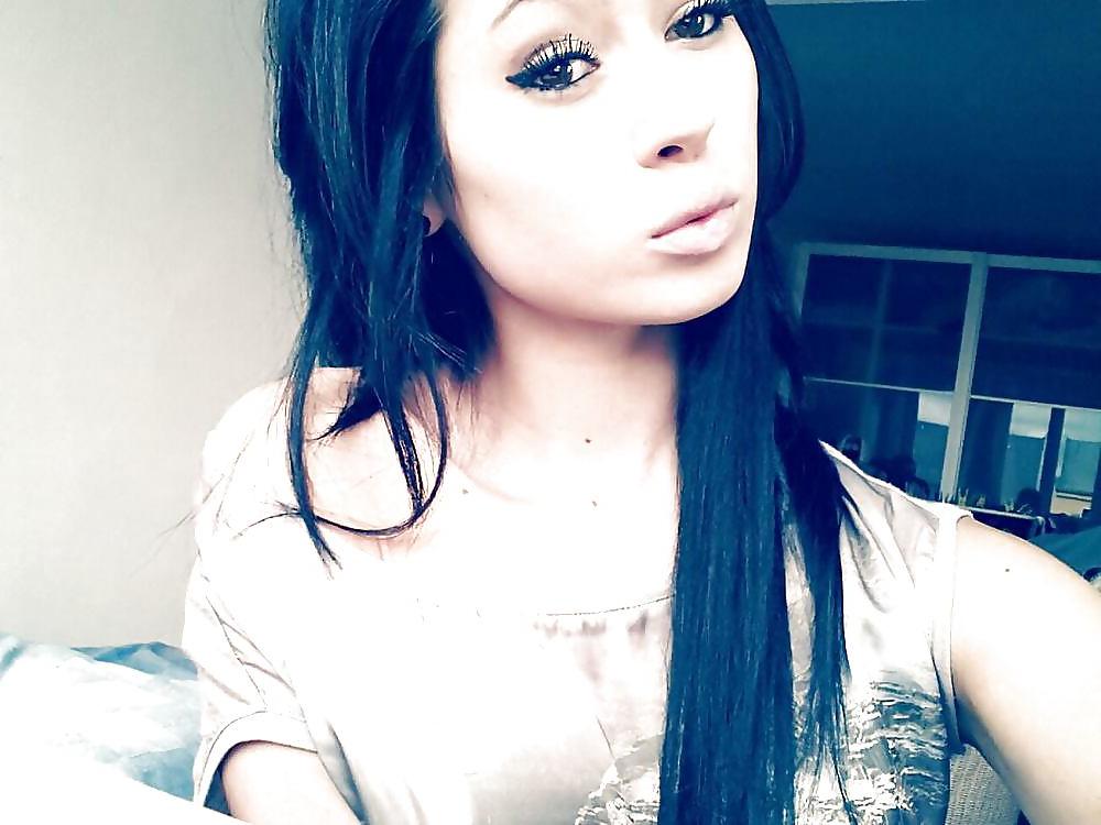 13P Asian princess