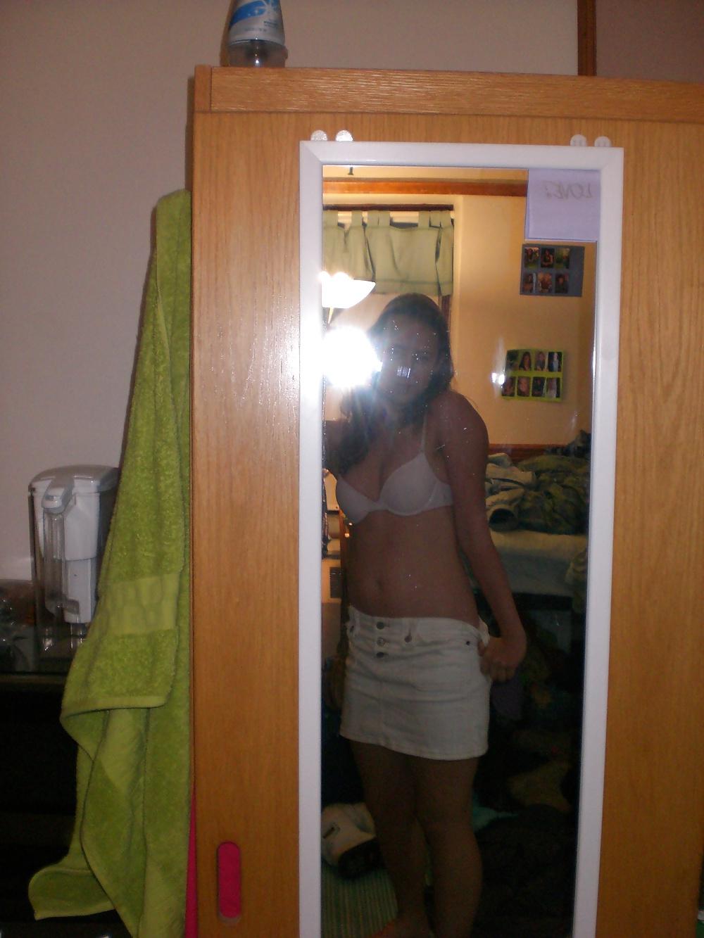 25P Nice sexy teen amateur