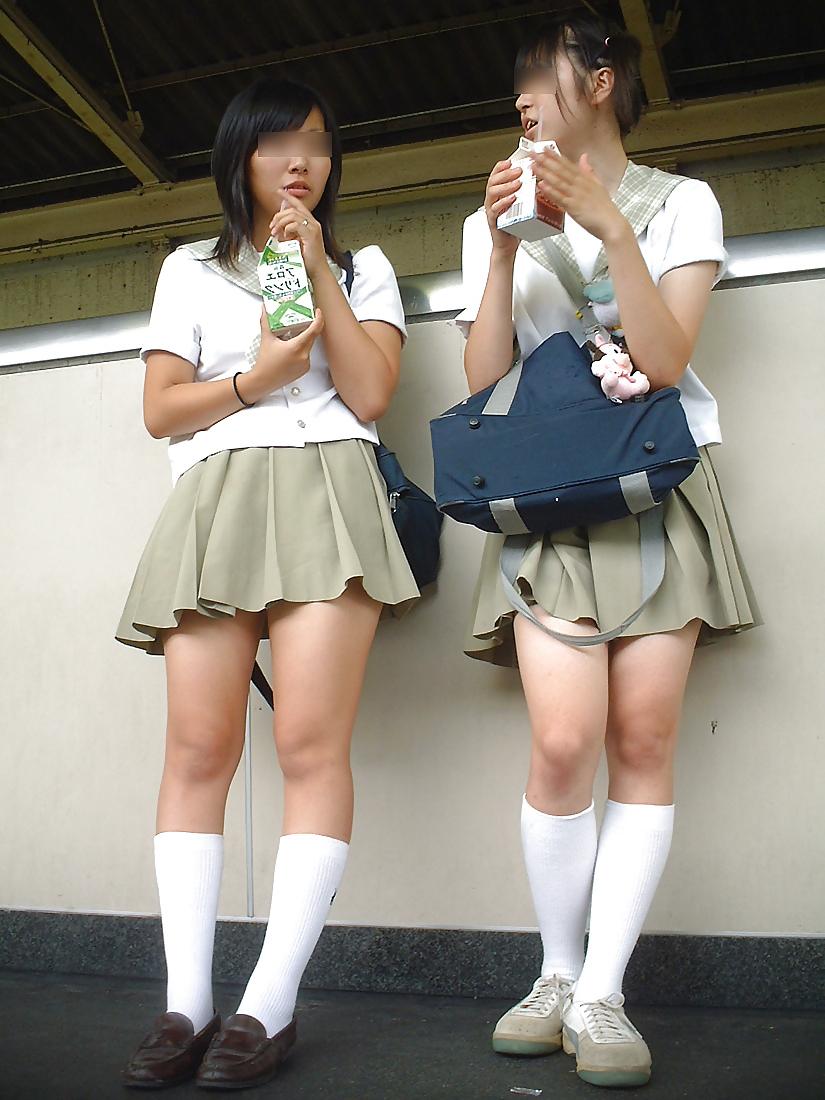 19P Japanische Schulmädchen 07