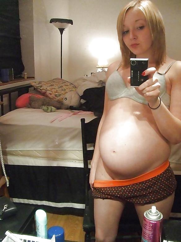 25P Pregnant selfies 01 - FG9