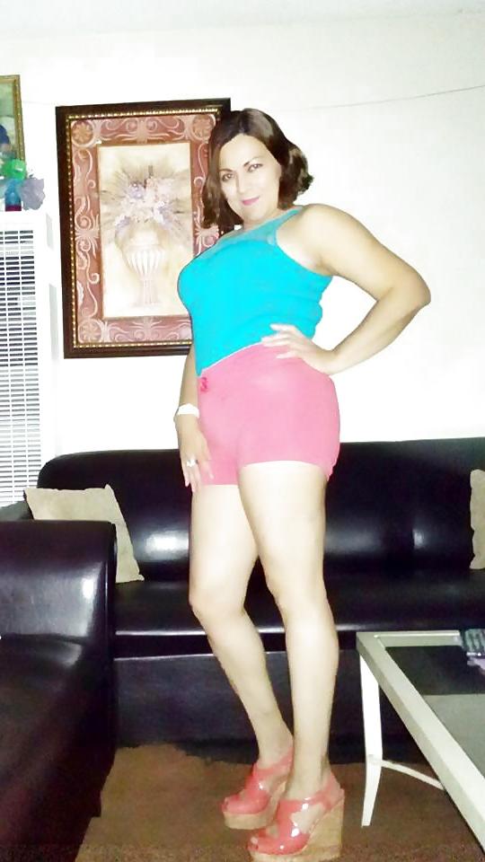 25P Madura momy mexicana vive a USA muy caliente