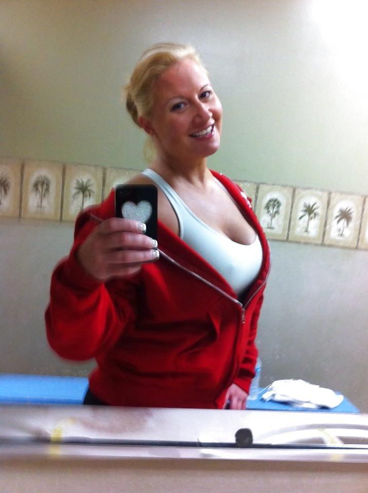 13P Random cunt meat