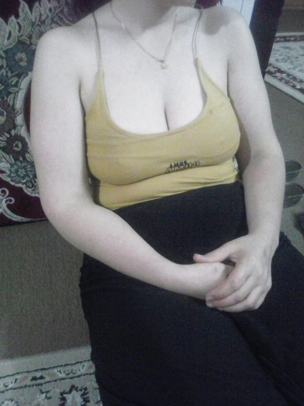 14P Amateur Arab Teen 