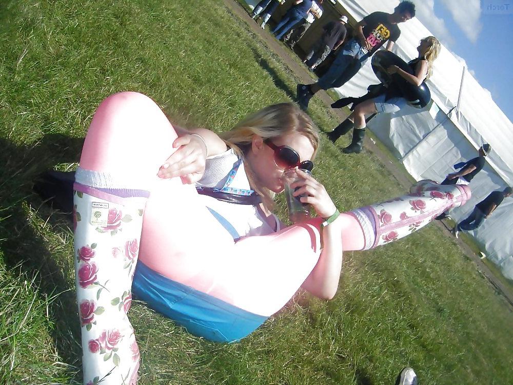 25P Cumshots tits blowjobs cameltoes more nd more