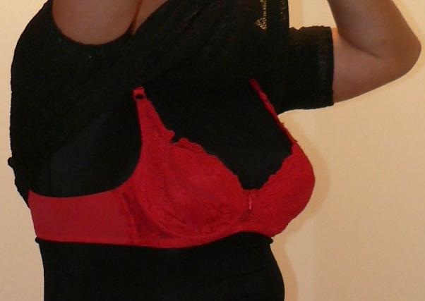 21P Taking Off Black Shirt (Showing Bra again)
