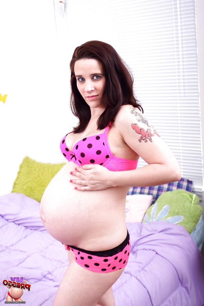 14P Pregnant Kristine from MyPreggo.com #2