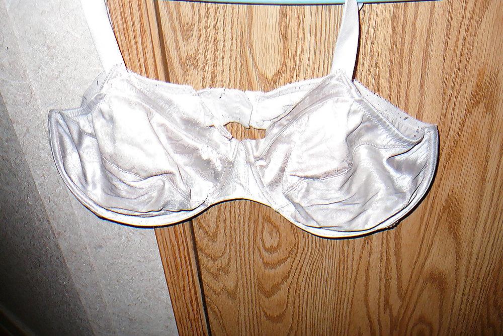 20P Sister in laws bra and panties