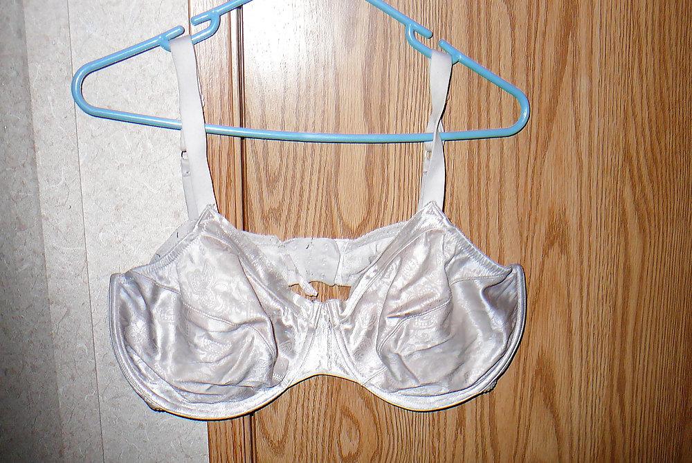 20P Sister in laws bra and panties