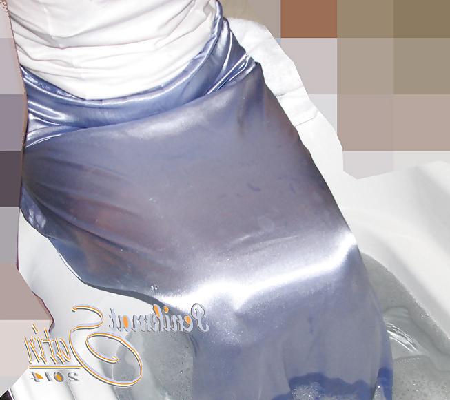 22P CUM ON SATIN