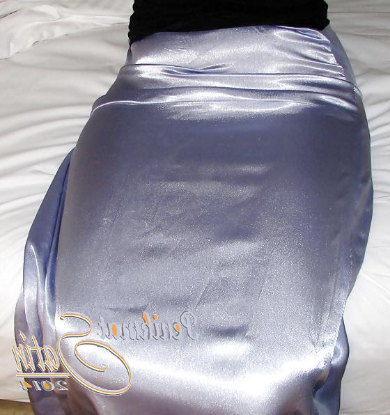 22P CUM ON SATIN