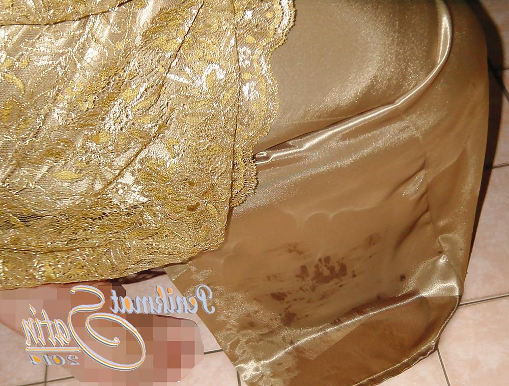 22P CUM ON SATIN