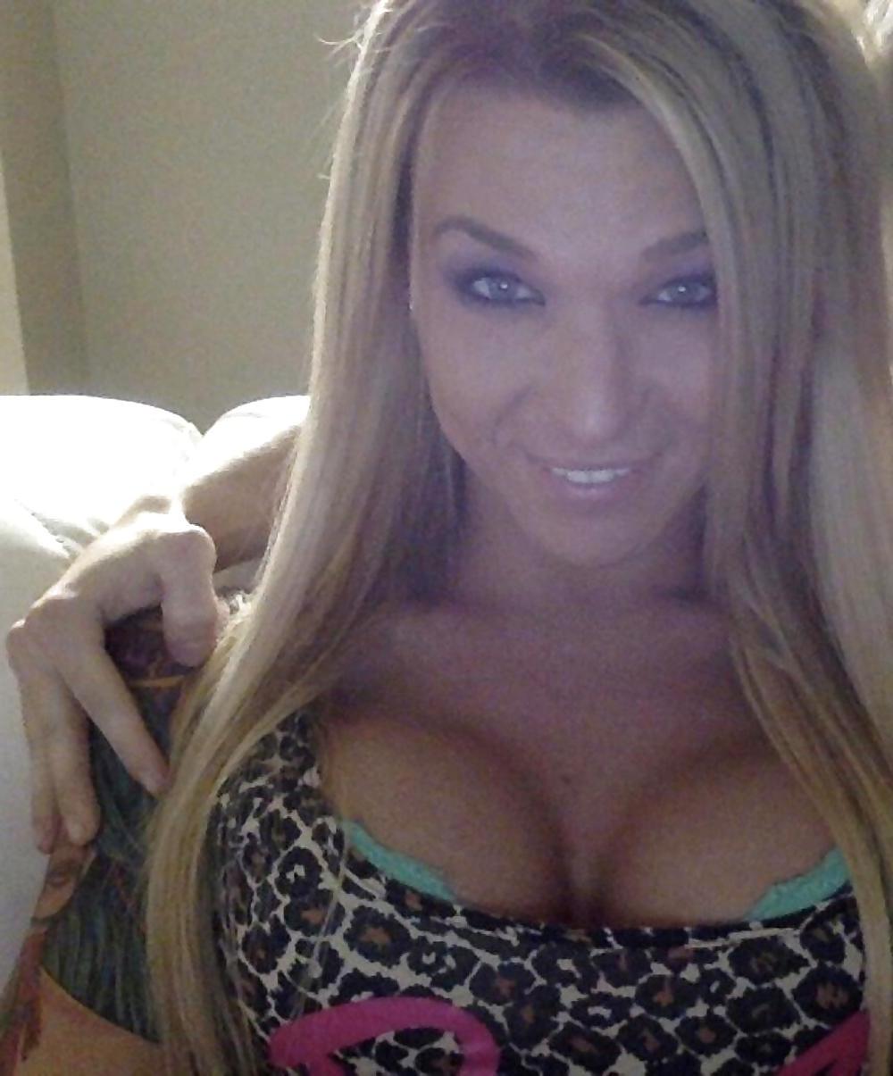 25P Aubrey Kate Winter hot Tgirl from Los Angeles