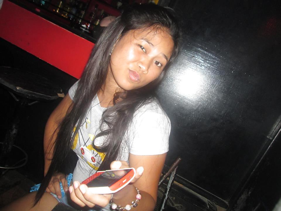 19P Sexy thai bar girl gets messy for me again