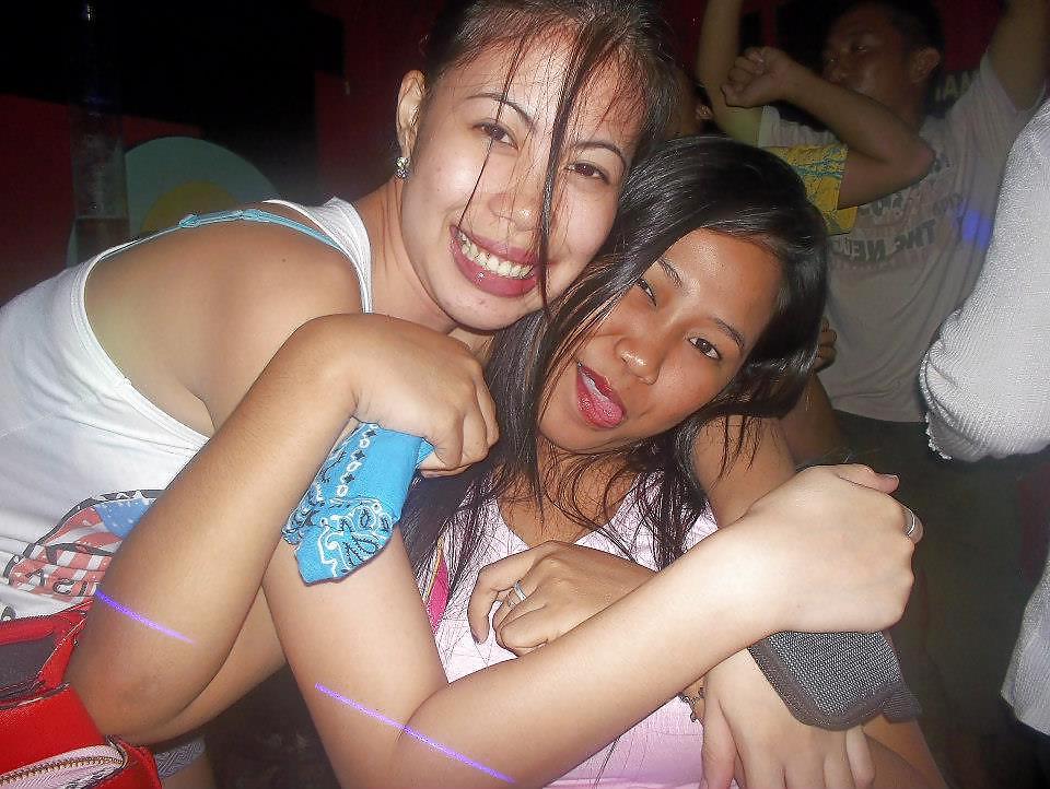 19P Sexy thai bar girl gets messy for me again