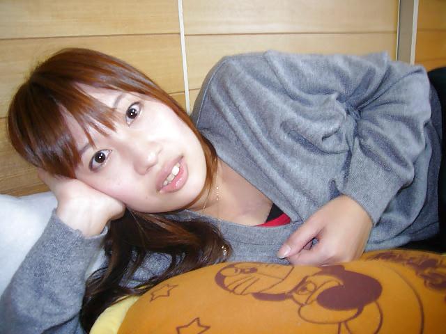 25P Japanese wife miki 's private photos leaked
