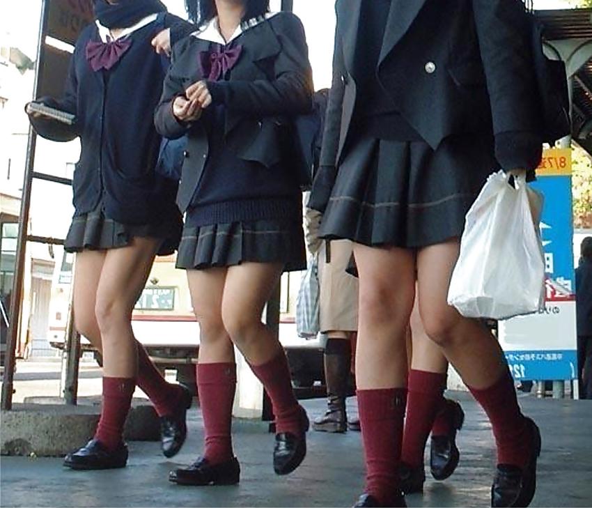 20P Japanese School Girls 08