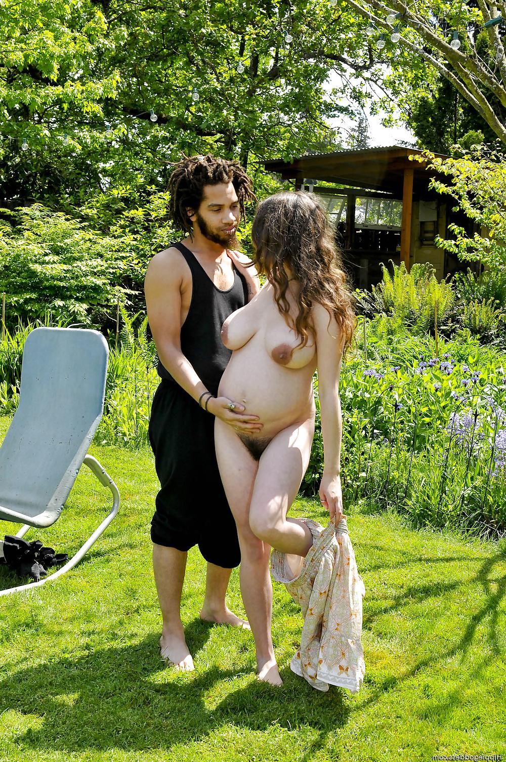 12P Pregnant akasha 1 