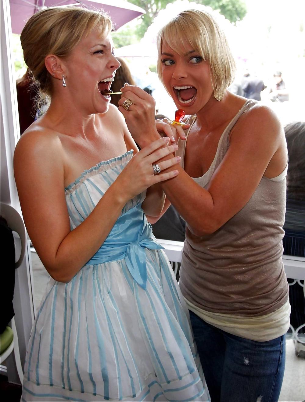 25P Jaime Pressly (Sexy Cum Face)