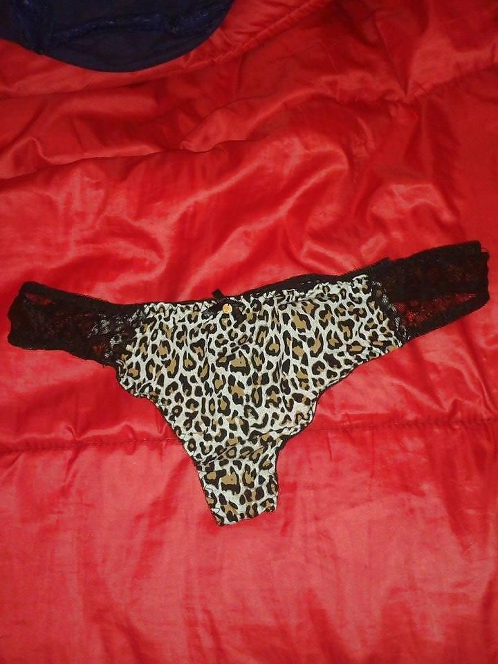 16P Leopard thong and bra with tight jeans