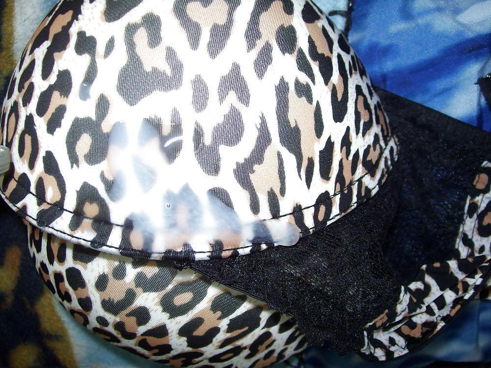 16P Leopard thong and bra with tight jeans