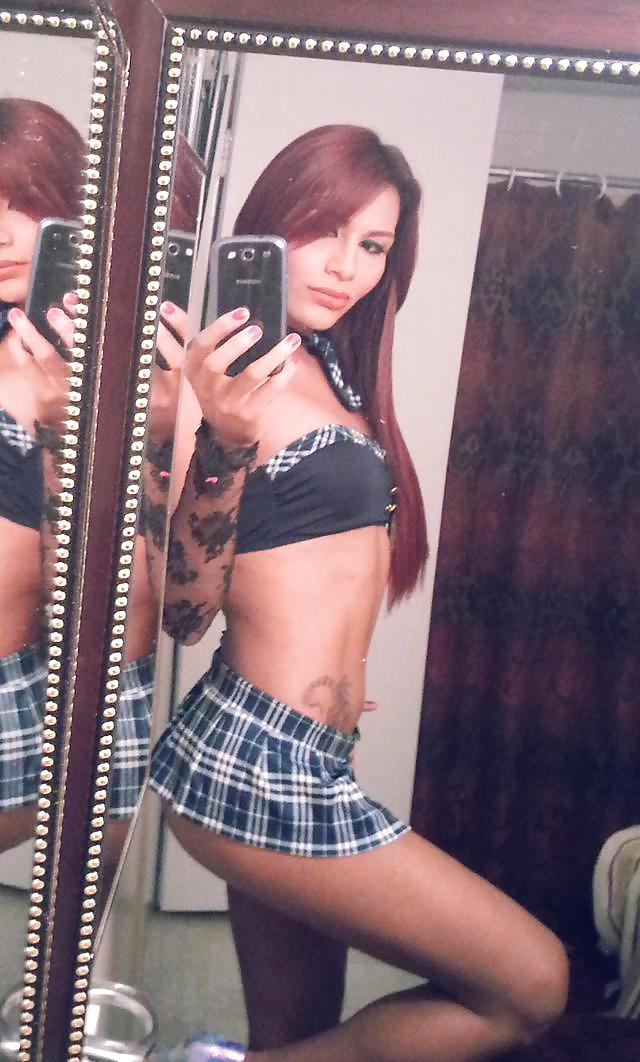 25P Sexy Tranny , Tgirl 