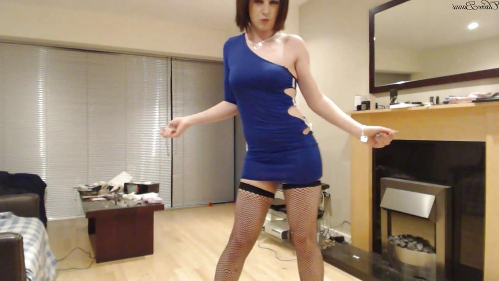 25P Sexy Tranny , Tgirl 