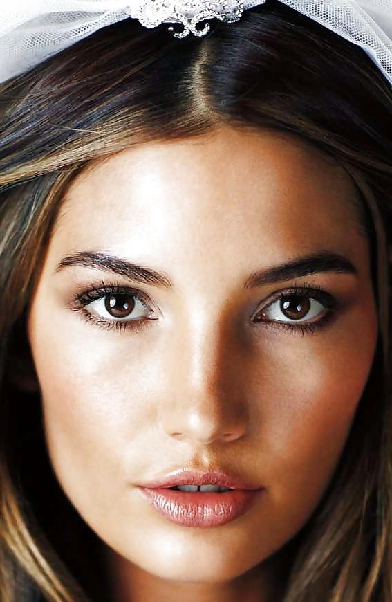 25P Celebs' faces to cover in cum