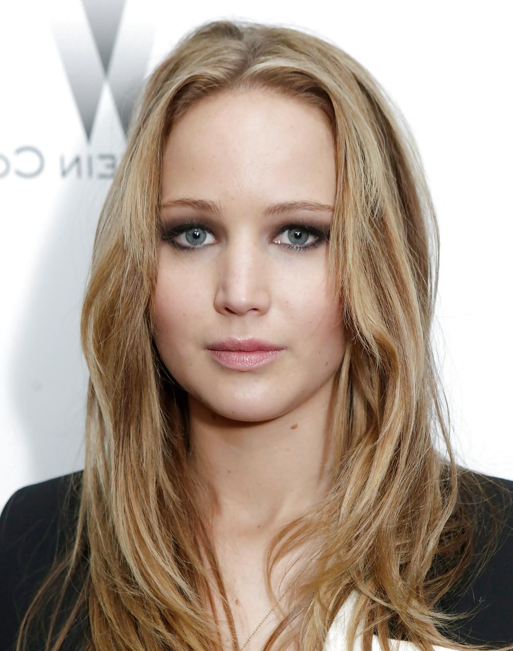 25P Celebs' faces to cover in cum