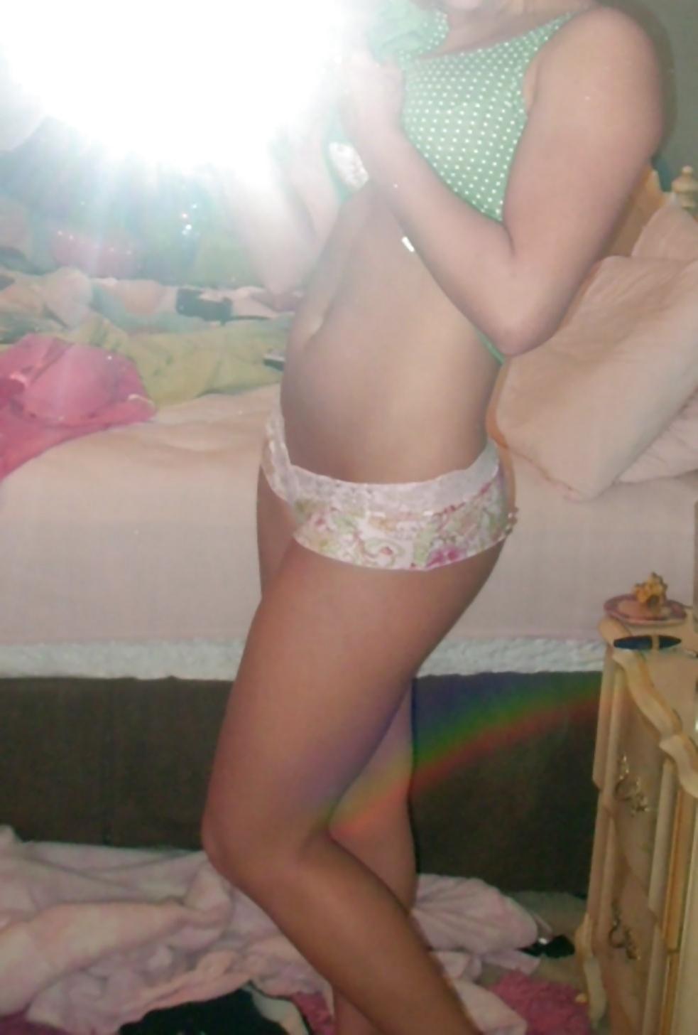 25P Pretty Amateur Blonde 34
